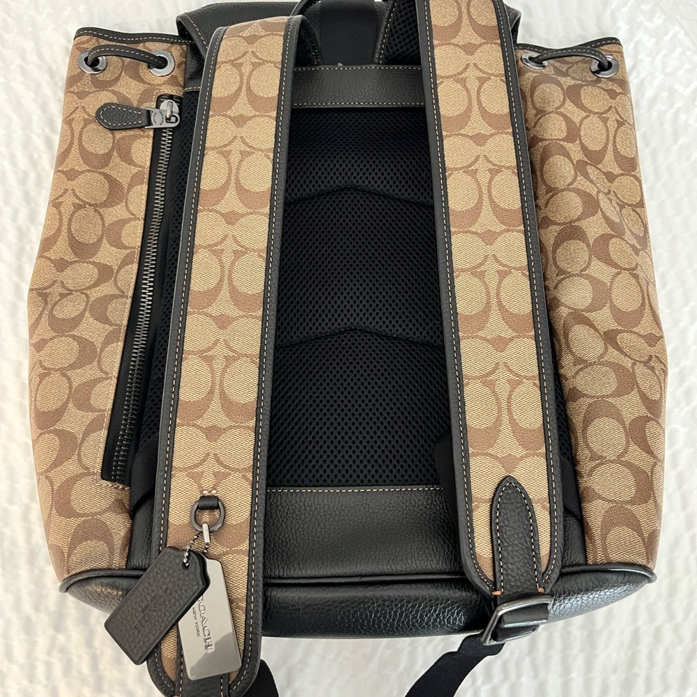 Coach Sullivan Backpack In Blocked Signature Canvas - Picture 3 of 10